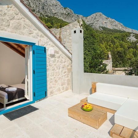 Villa Mara ザオストログ エクステリア 写真