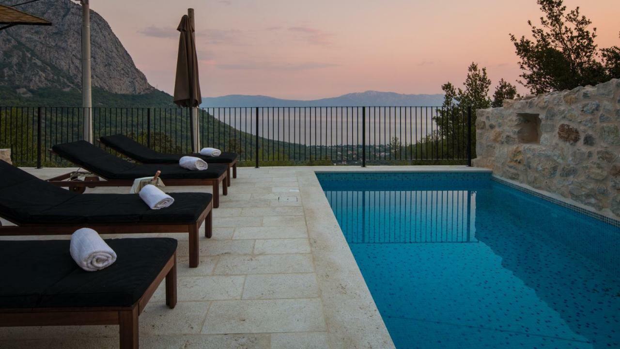 Villa Mara ザオストログ エクステリア 写真